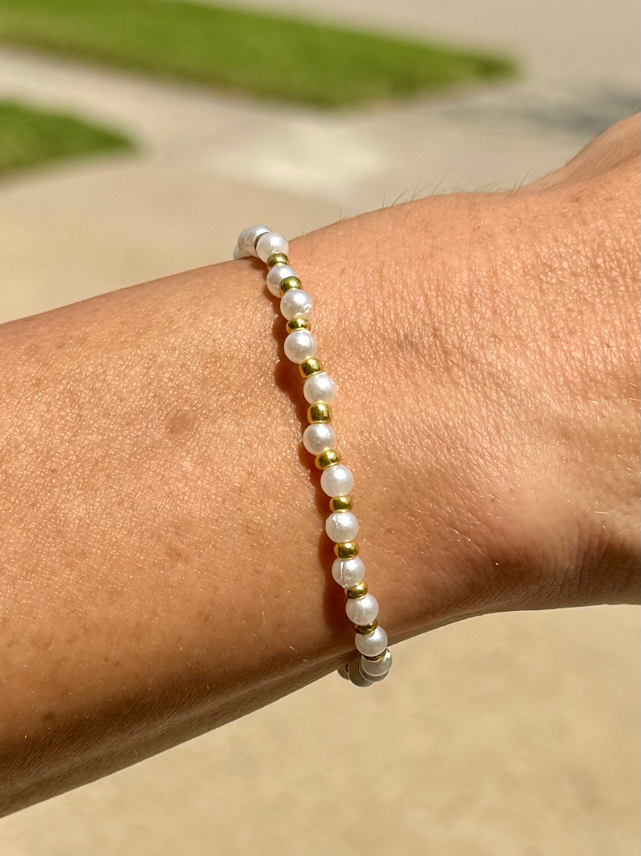 Dainty Dot Bracelet
