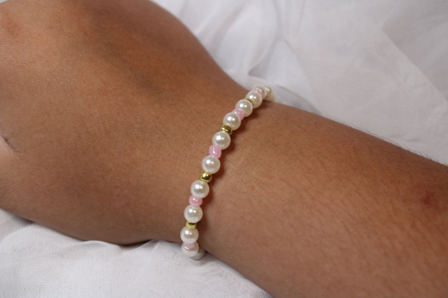 Gilded Gleam Bracelet