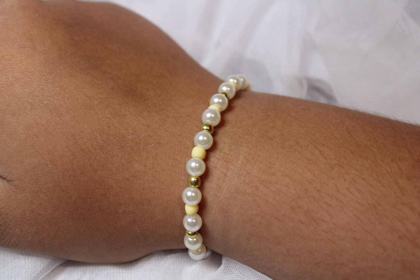 Gilded Gleam Bracelet